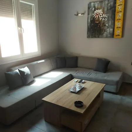 公寓 Felou's House 2