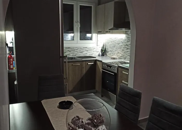 Felou's House 2 Apartment Ermoupoli